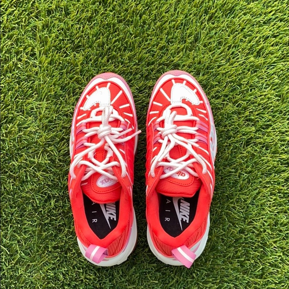 🎄PRICE DROP🎄 Nike Air Max 98 - Picture 4 of 5